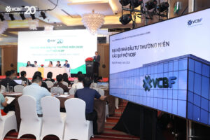 Read more about the article FPT và VCBF: Ứng dụng giải pháp UVote biểu quyết và ủy quyền với chữ ký điện tử trong đại hội nhà đầu tư 2025