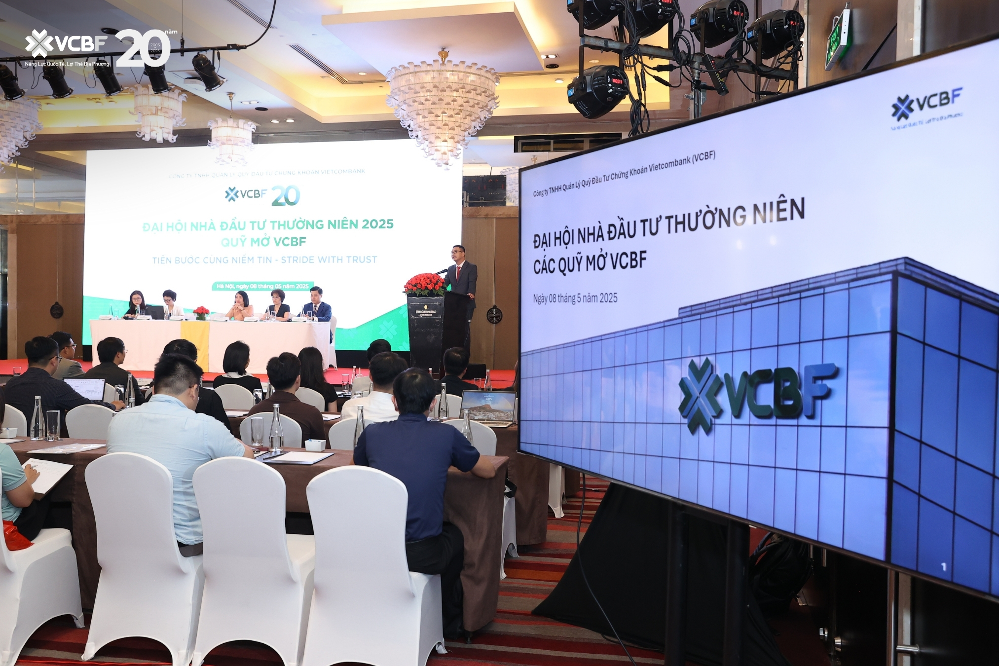 You are currently viewing FPT UVote và VCBF: Ứng dụng biểu quyết và ủy quyền với chữ ký điện tử trong đại hội nhà đầu tư 2025